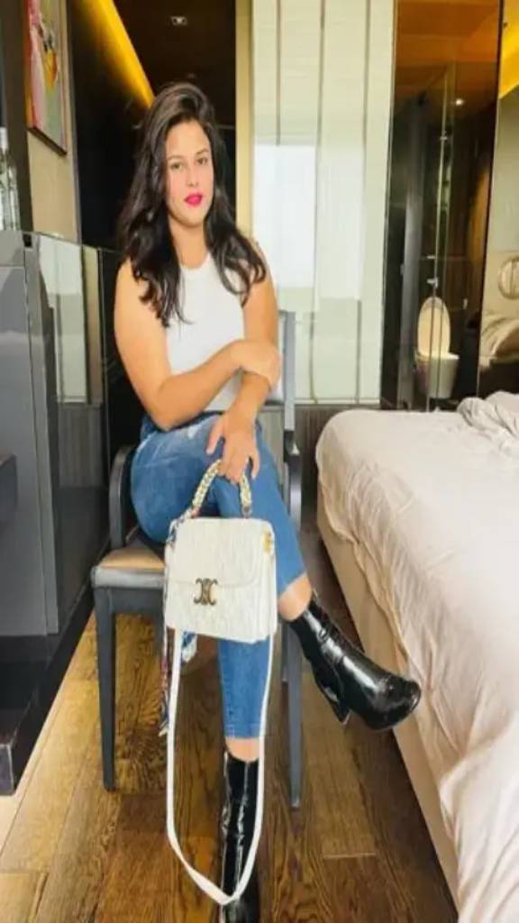 Madurai call girl service